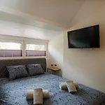 Fort63 Апартаменты Каунас