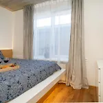 Fort63 Апартаменты Каунас